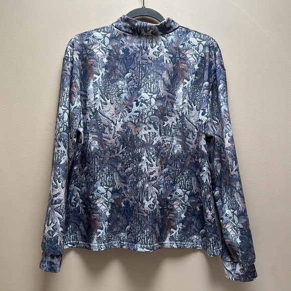Men’s XL camo pullover - Picture 2 of 3